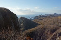 室蘭市　11月の地球岬と断崖の海岸